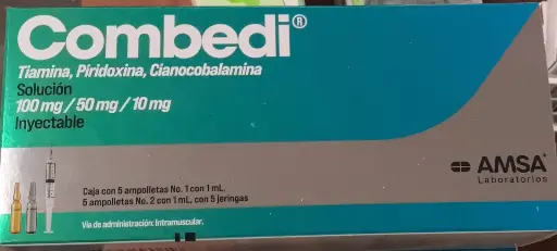 COMBEDI COMPLEJO B 100MG/ 50MG/ 10 MG TIAMINA, PIRIDOXINA, CIANOCOBALAMINA VITAMINAS B1, B12, B6  INYECTABLE 5 AMPOYETAS 5 DOSIS
